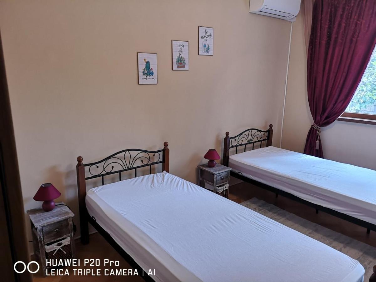 Midtown Place Apartment Doris 1 With Garage Plovdiv Bagian luar foto