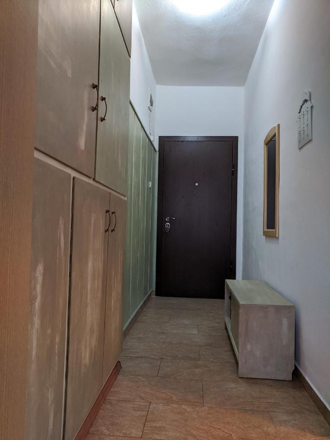 Midtown Place Apartment Doris 1 With Garage Plovdiv Bagian luar foto